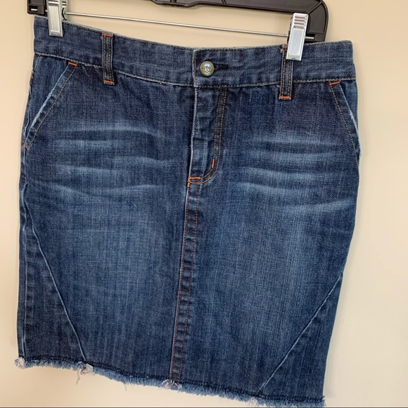 90’s Y2K Vintage Roxy blue denim skirt, size 28 Med 100% cotton aged with love - Picture 4 of 11